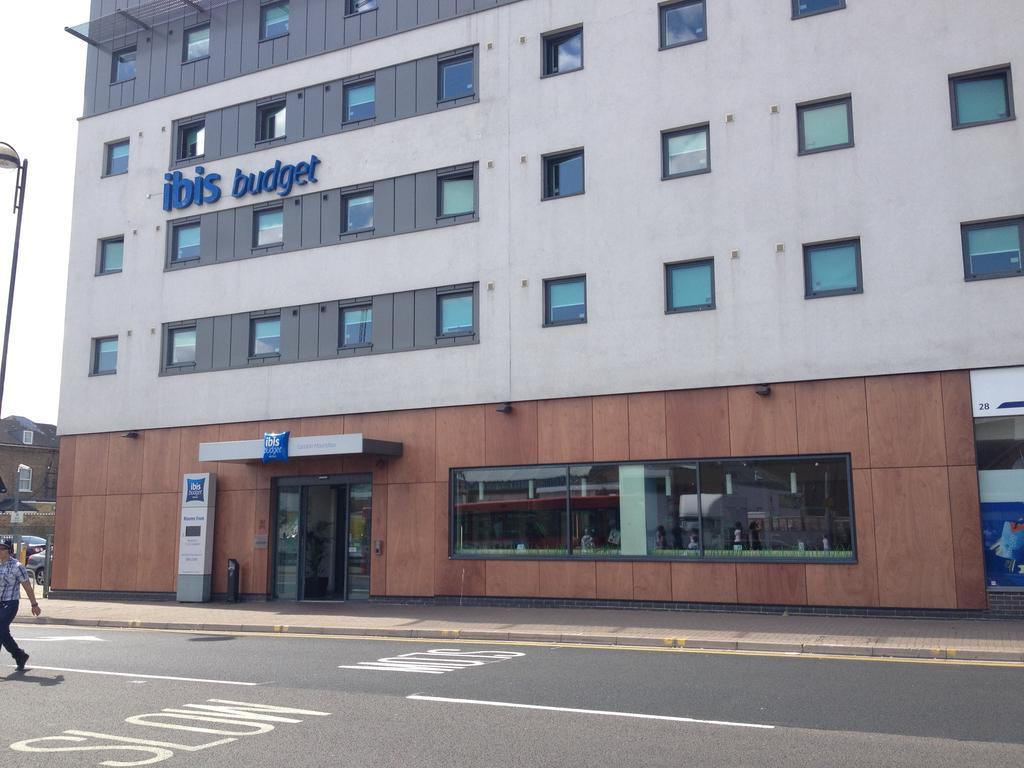 Ibis Budget London Hounslow Zewnętrze zdjęcie